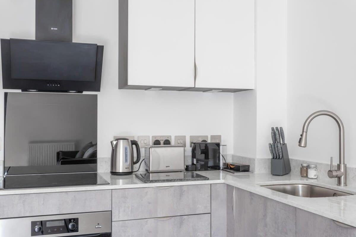 Stayzeni, Ouse Court York Smart 2 Bed Flat Exterior photo